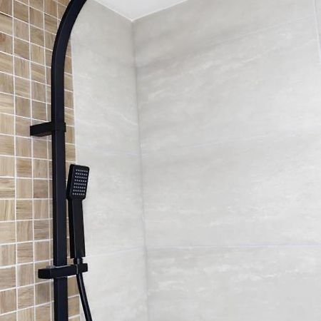 L'AppartE Black Superbe Appartement Pop ! 贝桑松 外观 照片