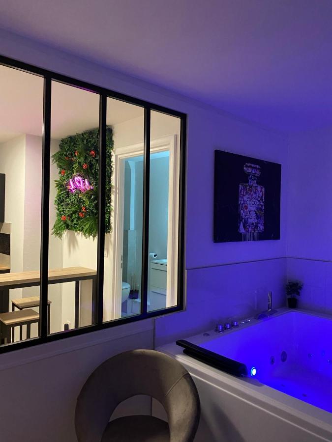 L'AppartE Black Superbe Appartement Pop ! 贝桑松 外观 照片